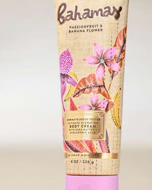 Bath & Body Works Bahamas Passionfruit & Banana Flower Maximum Hydration Body Cream 8 oz / 226 g