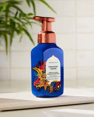 Bath & Body Works Turquoise Waters Gentle & Clean Foaming Hand Soap 8.75 fl oz / 259 ml