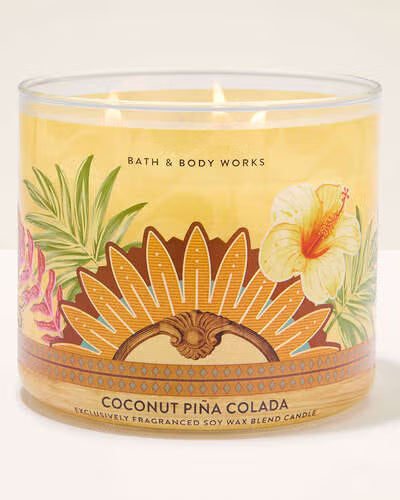 Bath & Body Works CANDLE Coconut Piña Colada 14.5 oz / 411 g