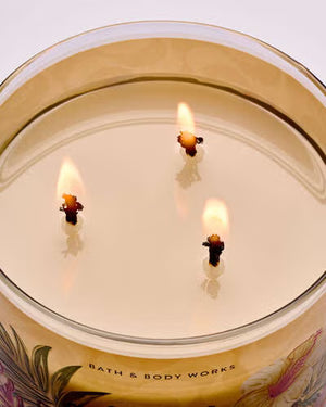 Bath & Body Works CANDLE Coconut Piña Colada 14.5 oz / 411 g