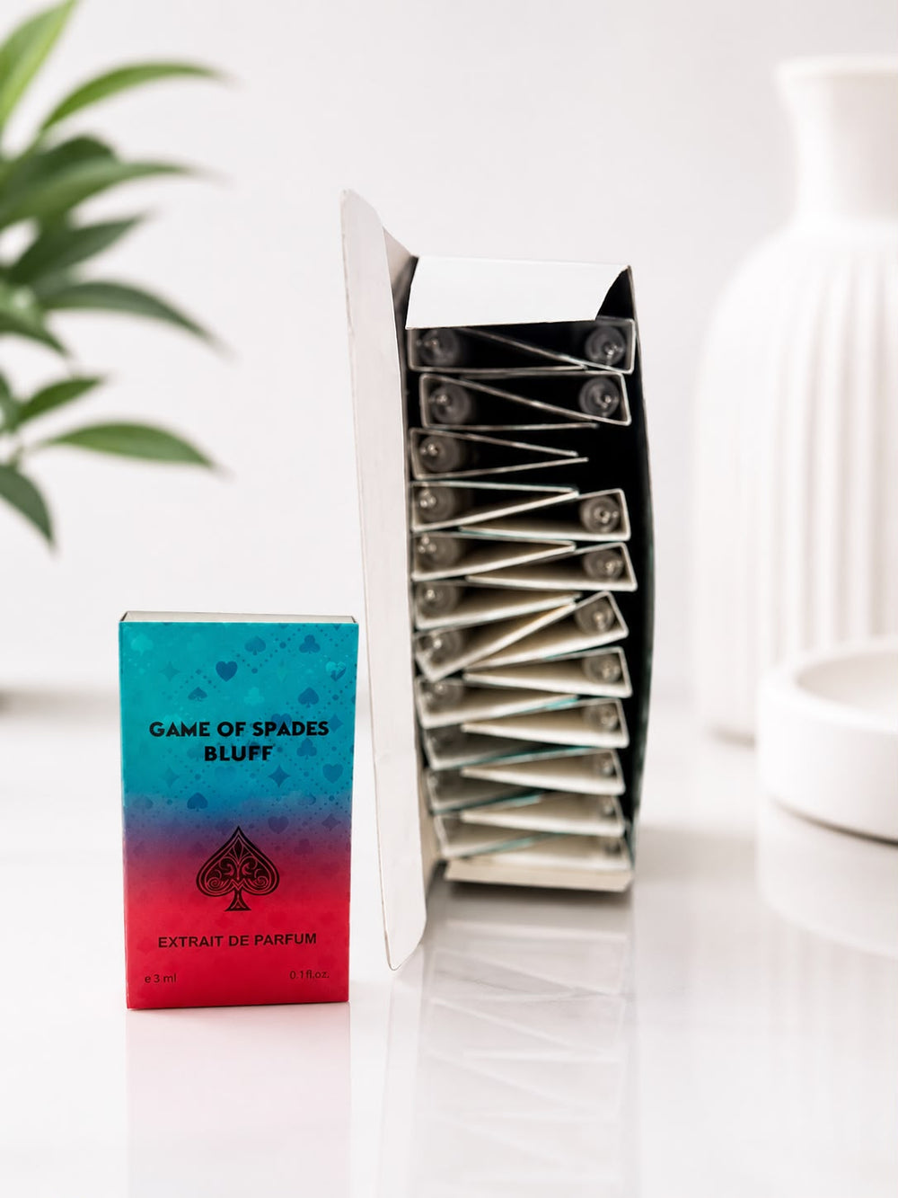 (SAMPLE BOX) 45 PCS GAME OF SPADES BLUFF 0.1 OZ JO MILANO